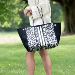 Beauty Stash BAGS Audrey Neoprene Bag