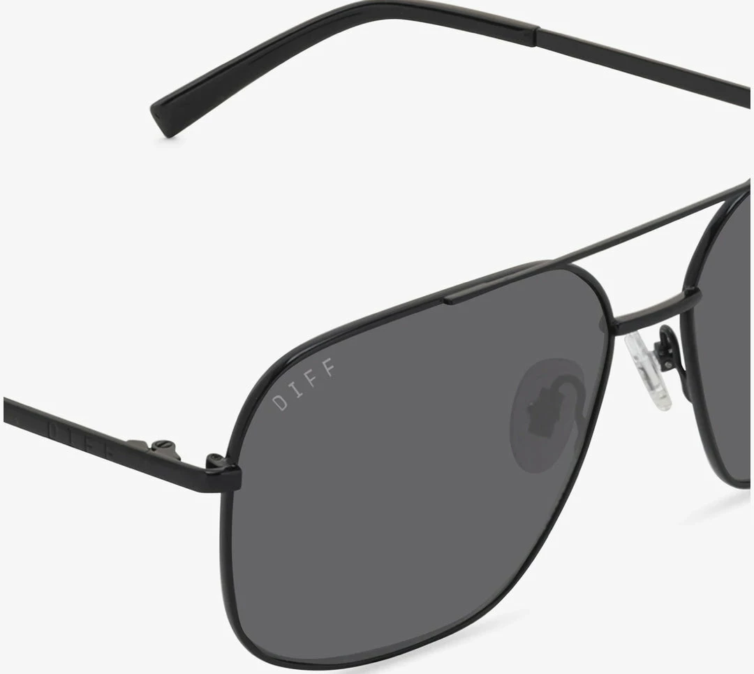 GIFTS JONAS BLACK- DIFF EYEWEAR