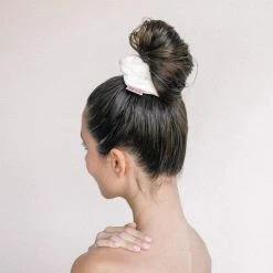 KITSCH Towel Scrunchies- White GIFTS